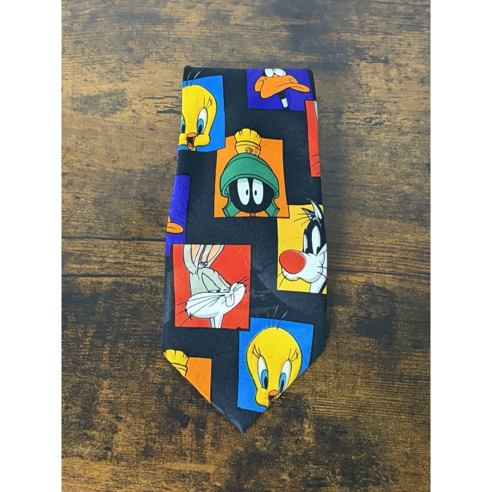 Looney‎ Tunes Mania Tie Bugs Bunny, Sylvester, Marvin, Daffy 1993 Korea 58"